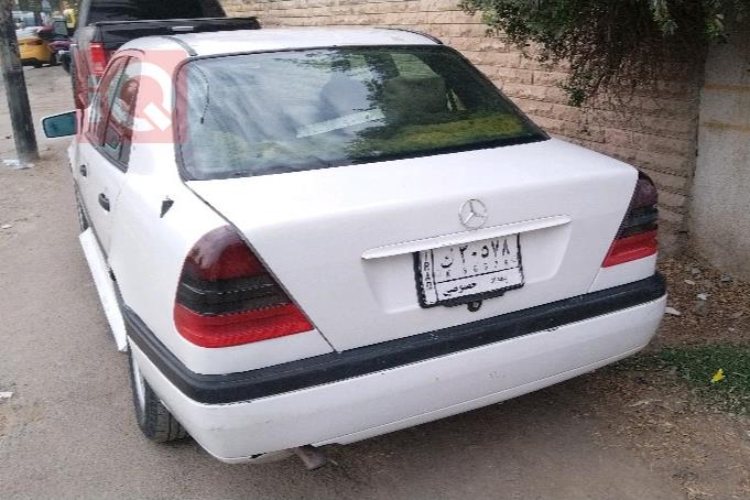 مرسيدس بنز سي كلاس